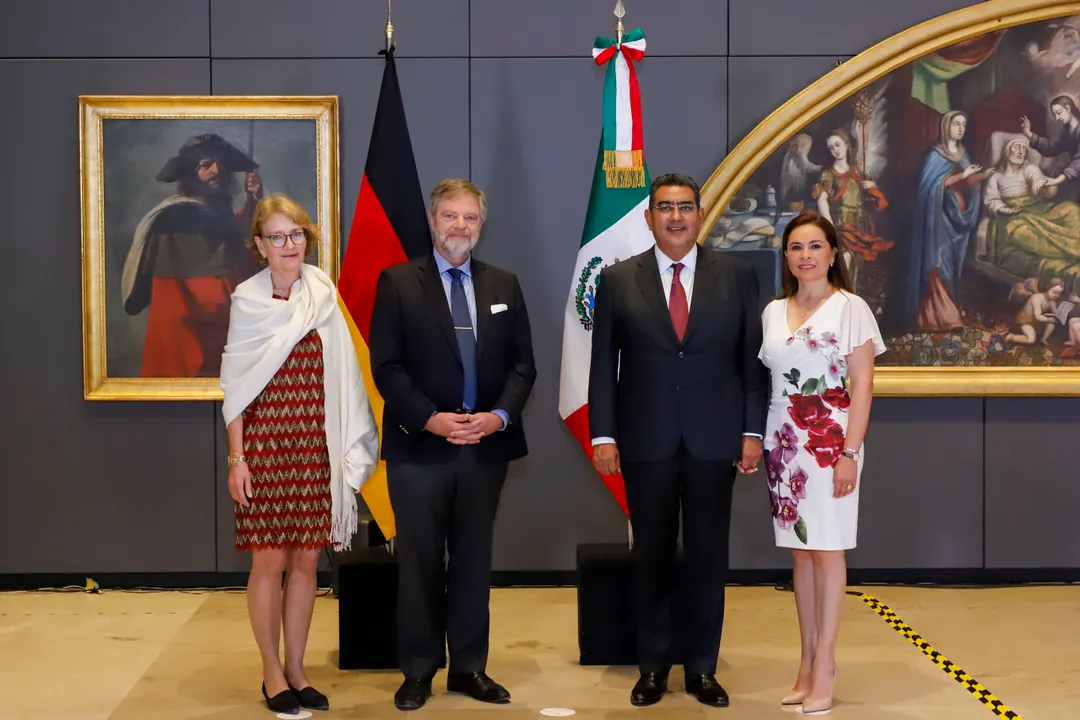 Garantiza Puebla condiciones idóneas para asentamiento de empresas, reafirma gobernador