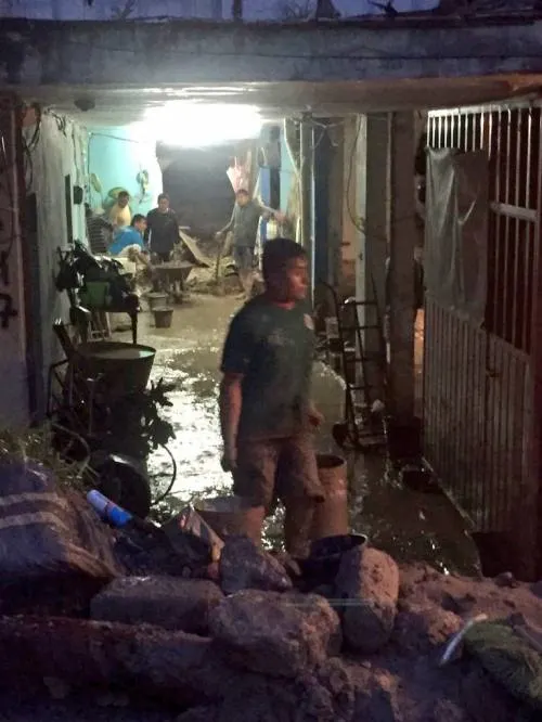 Derrumbes y casas inundadas en municipios de Puebla, saldo de fuertes lluvias este fin de semana: PC