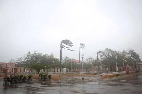 Huracán ‘Irma’ azota Cuba y se enfila hacia Florida