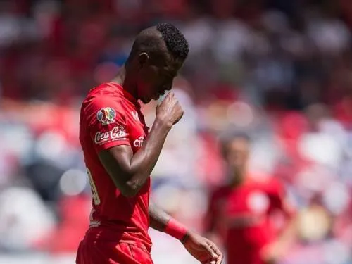 Asesinan a futbolista en casa de jugador del Toluca