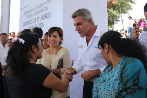 Rosario Robles y Tony Gali supervisan avances de reconstrucción en Puebla