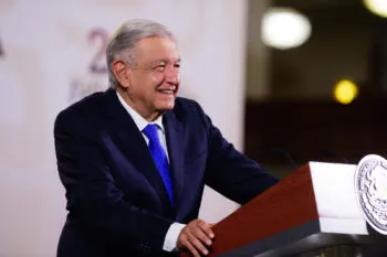 López Obrador confirma su asistencia al desfile del 5 de Mayo