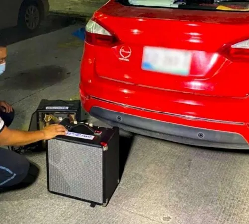 Hallan cartuchos y cargadores dentro de bocina en Reynosa