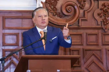 Fernando Morales no cometió violencia política de género contra Susana Riestra, confirma TEPJF
