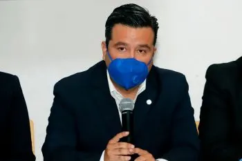 Zaldívar confía en que el Ayuntamiento no sea ‘tapadera’ de Claudia Rivera