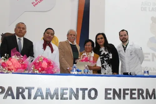 Promueve ISSSTEP profesionalización de personal de enfermería