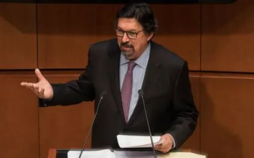 Gómez Urrutia pide actualizar reforma laboral