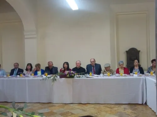 Arzobispo confía en que jornada electoral se desarrolle en un clima de tranquilidad