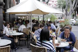 Restaurantes y hoteles incluirán menús en Sistema Braille