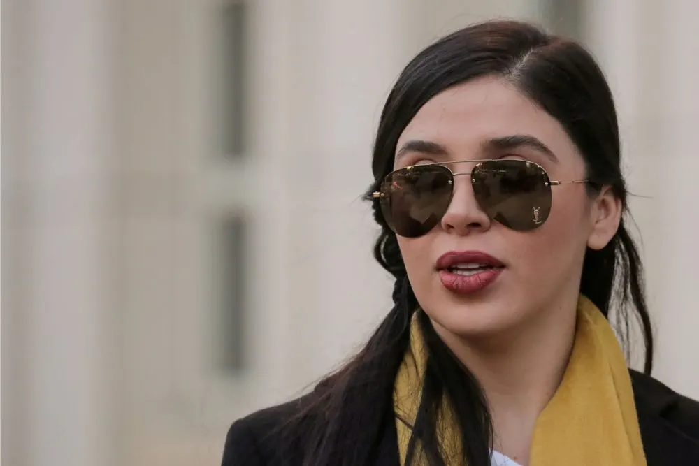 EU pide 4 años de cárcel para Emma Coronel , esposa de ‘El Chapo’