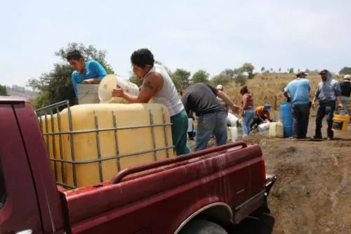 Nada impide que en 2018 los huachicoleros se conviertan en los grandes electores