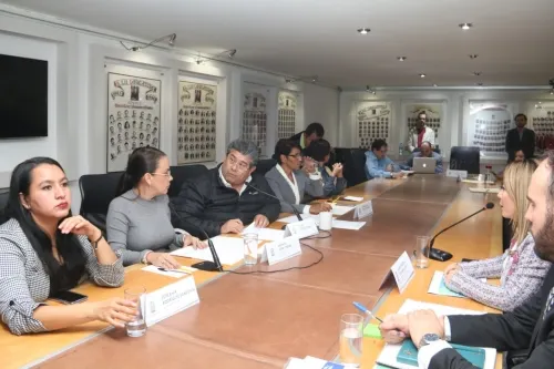 Titular del ITAIPUE presentó informe sobre rendición de cuentas y acceso a la información