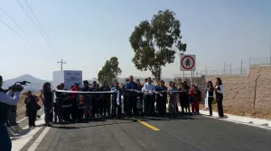En Amozoc, Moreno Valle inaugura camino de acceso a Academia de Policía