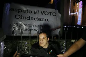 Cuauhtémoc Blanco inicia huelga de hambre