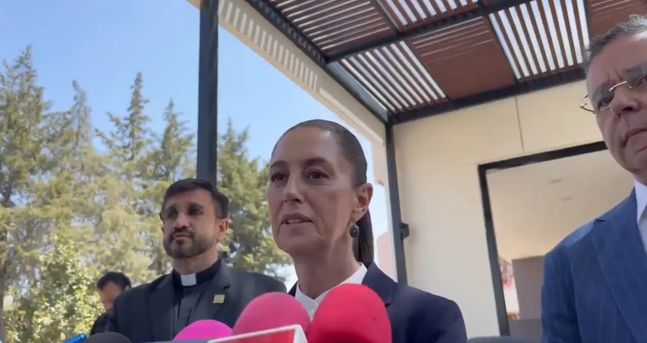Sheinbaum critica solicitud de Xóchitl Gálvez de cancelar la mañanera de AMLO