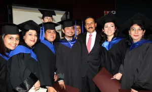 Alumnos de Comunicación aprueban el examen de egreso de la licenciatura