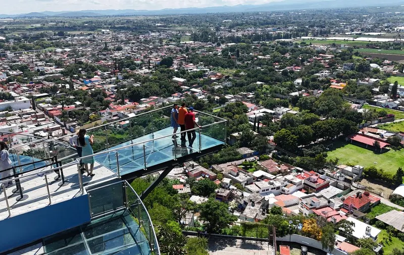 atlixco-mirador-cristal-segundo-aniversario