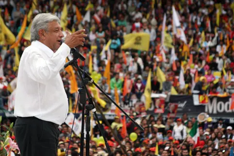 PRI y SNTE ya pactaron para levantar a Peña: AMLO