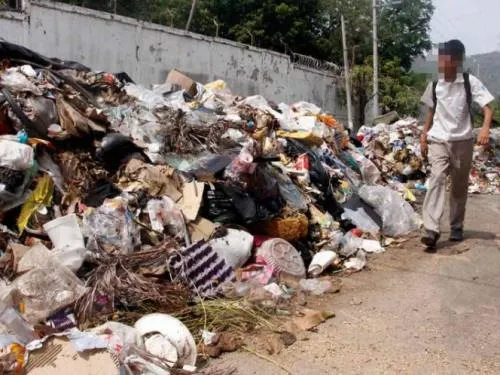 Por multa de $322 mil y falla en recolección de basura alerta a Acapulco