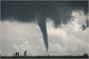 Siete estados en EU los más afectados por tornados