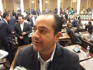 Primero que cumplan promesas transportistas, luego a subir tarifas