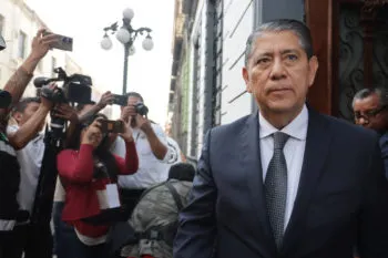 Descarta Gilberto Higuera que su renuncia esté relacionada con la llegada de Armenta