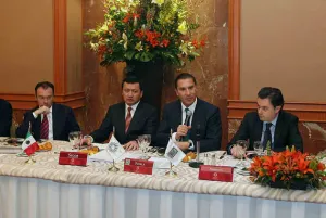 Encabeza Moreno Valle reunión informativa sobre la reforma hacendaria