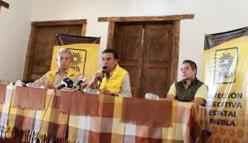 Las puertas del PRD están abiertas para todos aquellos que quieran un cambio para el país : Carlos Martínez Amador