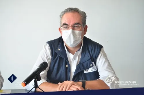 Puebla no logra bajar los contagios y muertes por Covid-19
