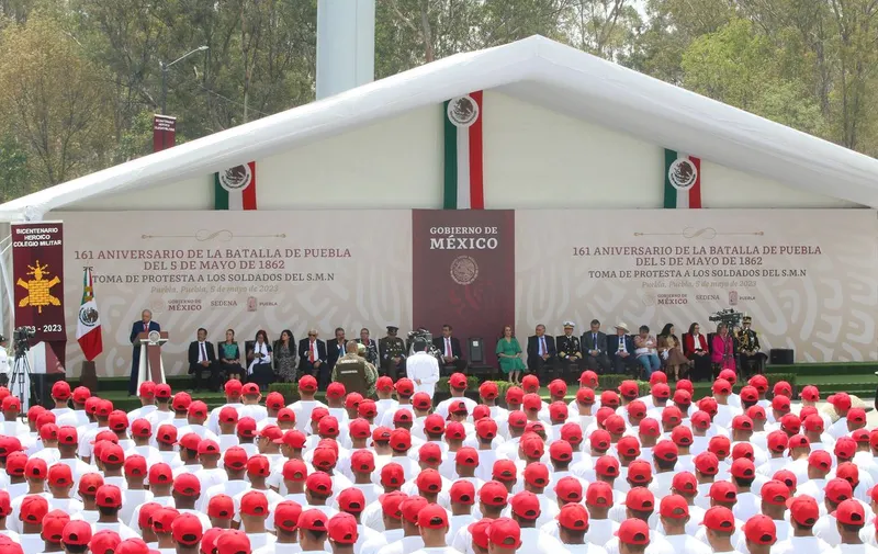 desfile-del-5-de-mayo-ceremonia