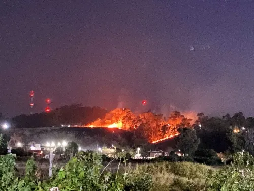 Tras fuerte incendio en el Cerro Zapotecas, Bomberos y PC de Cholula logran controlarlo