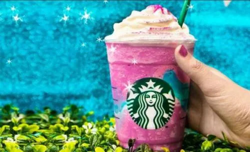 Unicorn Frappuccino, la bebida con polvos de hada que todos quieren