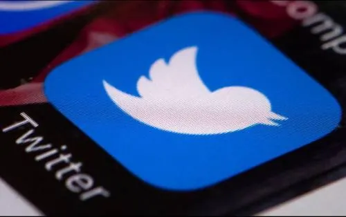 Por falla, Twitter pide a usuarios cambiar contraseña