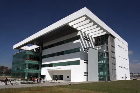 Biblioteca Central amplía su servicio durante el periodo de exámenes