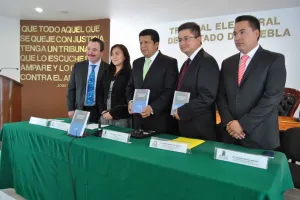 Presentan libro Procedimiento Especial Sancionador en la Justicia Electoral