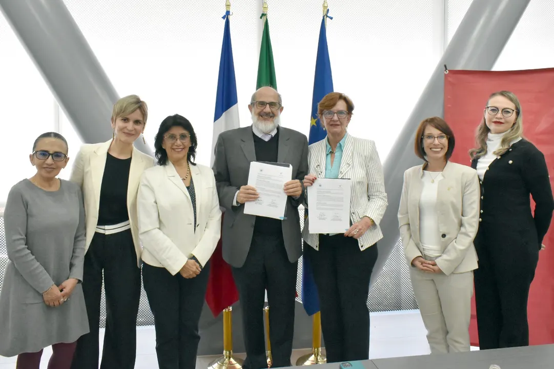 BUAP y Alianza Francesa convenio de colaboración
