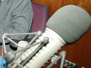 Actualizan reglas de operación en AM y FM
