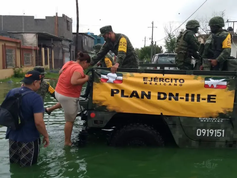 Rescatan a personas que quedaron atrapadas en Reynosa