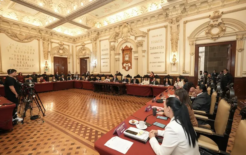 ayto-pue-sesion-cabildo