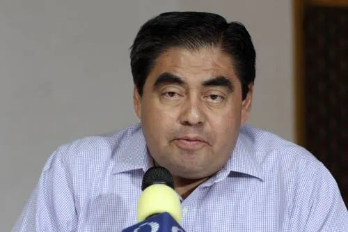 Barbosa demanda revisión de esquemas de seguridad en Puebla ante crecimiento de delitos