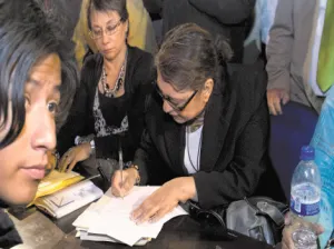 Estudiantes entregan oficinas del CCH