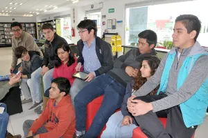 Estudiantes BUAP realizan estancia de 2 semanas en la Oxford High School