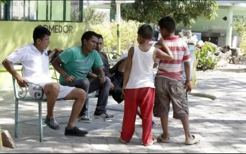 Rescatan a 19 migrantes en Tabasco
