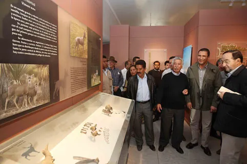 Inauguran RMV y Alfonso de María museo de sitio de Cantona