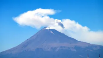 En niveles bajos, se mantiene la actividad del volcán Popocatépetl