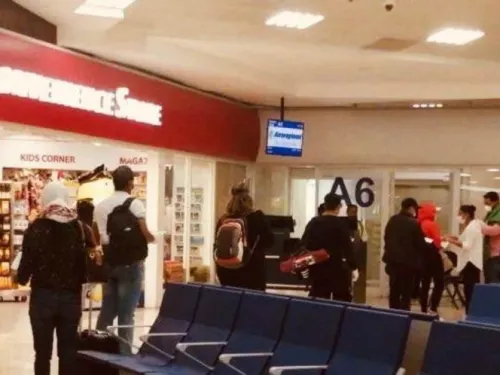 Ecuatorianos varados en Cancún retornan a su país
