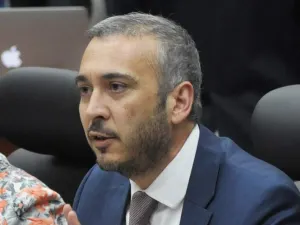 Justifica INE destapes presidenciales; es libertad de expresión, alega