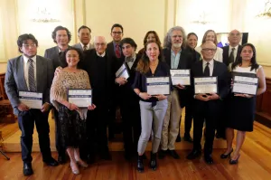 Gobiernos Municipal y Estatal reconocen trayectoria de artistas