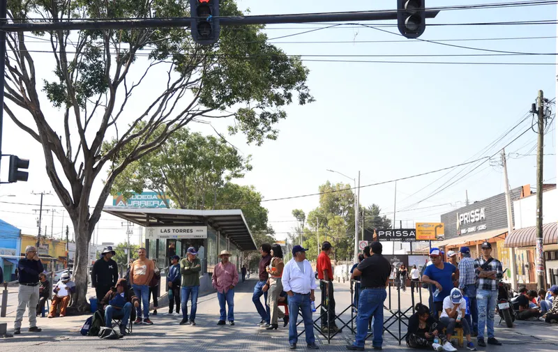 Ejidatarios bloquean Valsequillo y Las Torres por pago de tierras; advierten más cierres