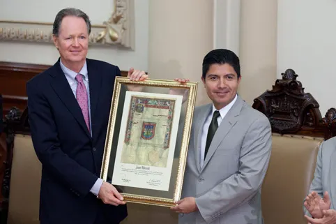 Ayuntamiento de Puebla reconoce la trayectoria del capitán Jaan Albrecht